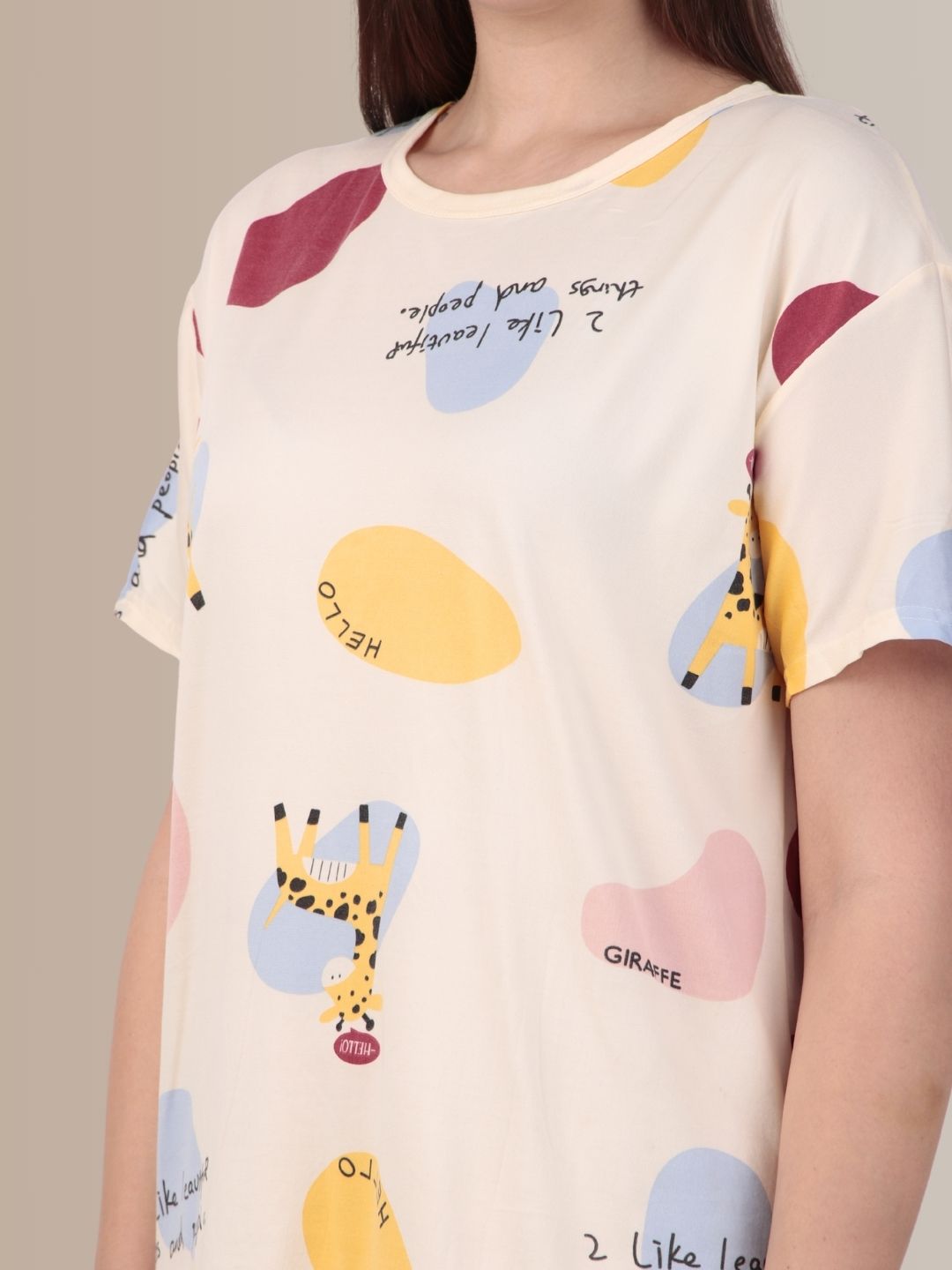 Safari Giraffe Chic Night Tshirt Dress