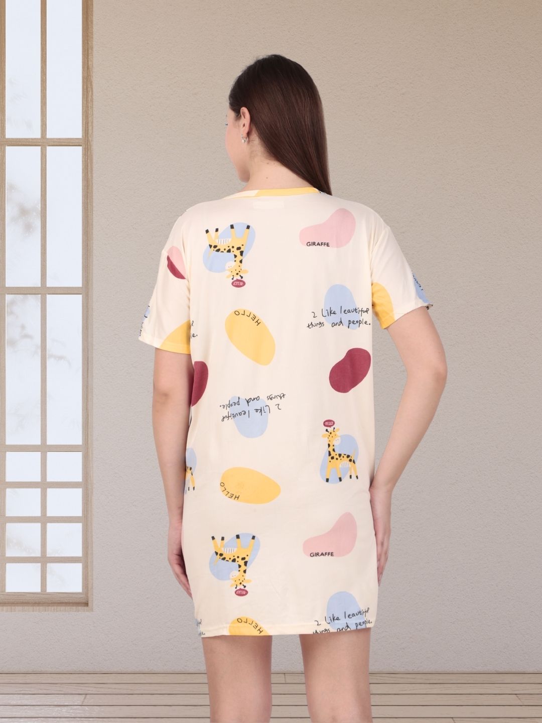Safari Giraffe Chic Night Tshirt Dress