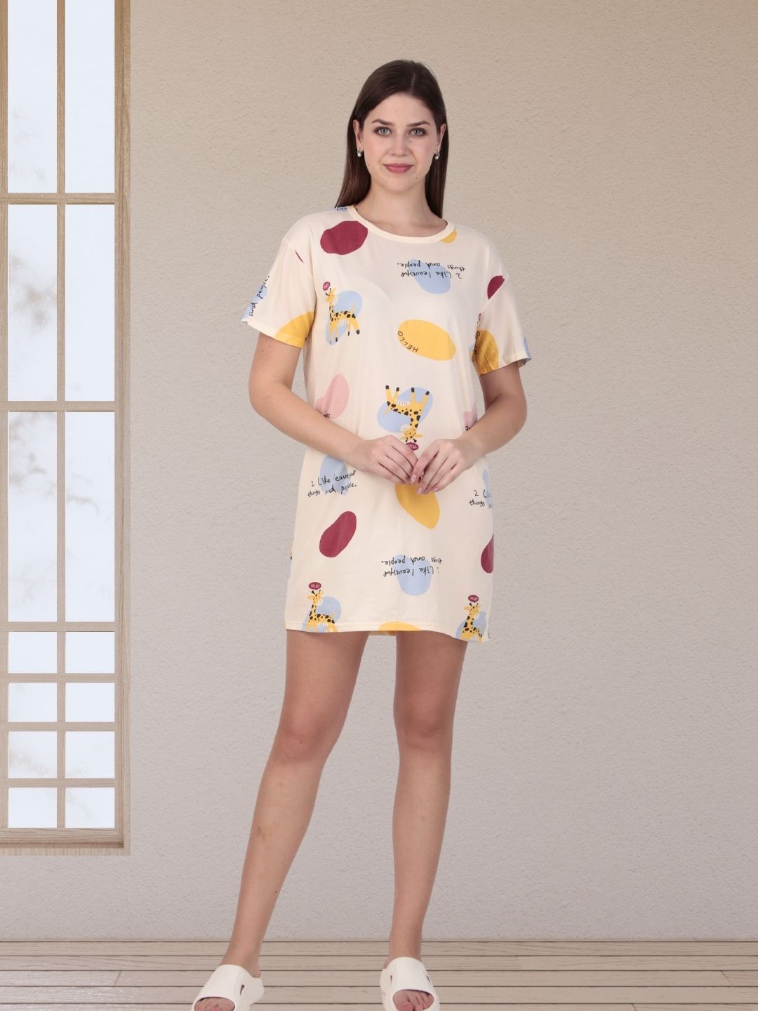 Safari Giraffe Chic Night Tshirt Dress